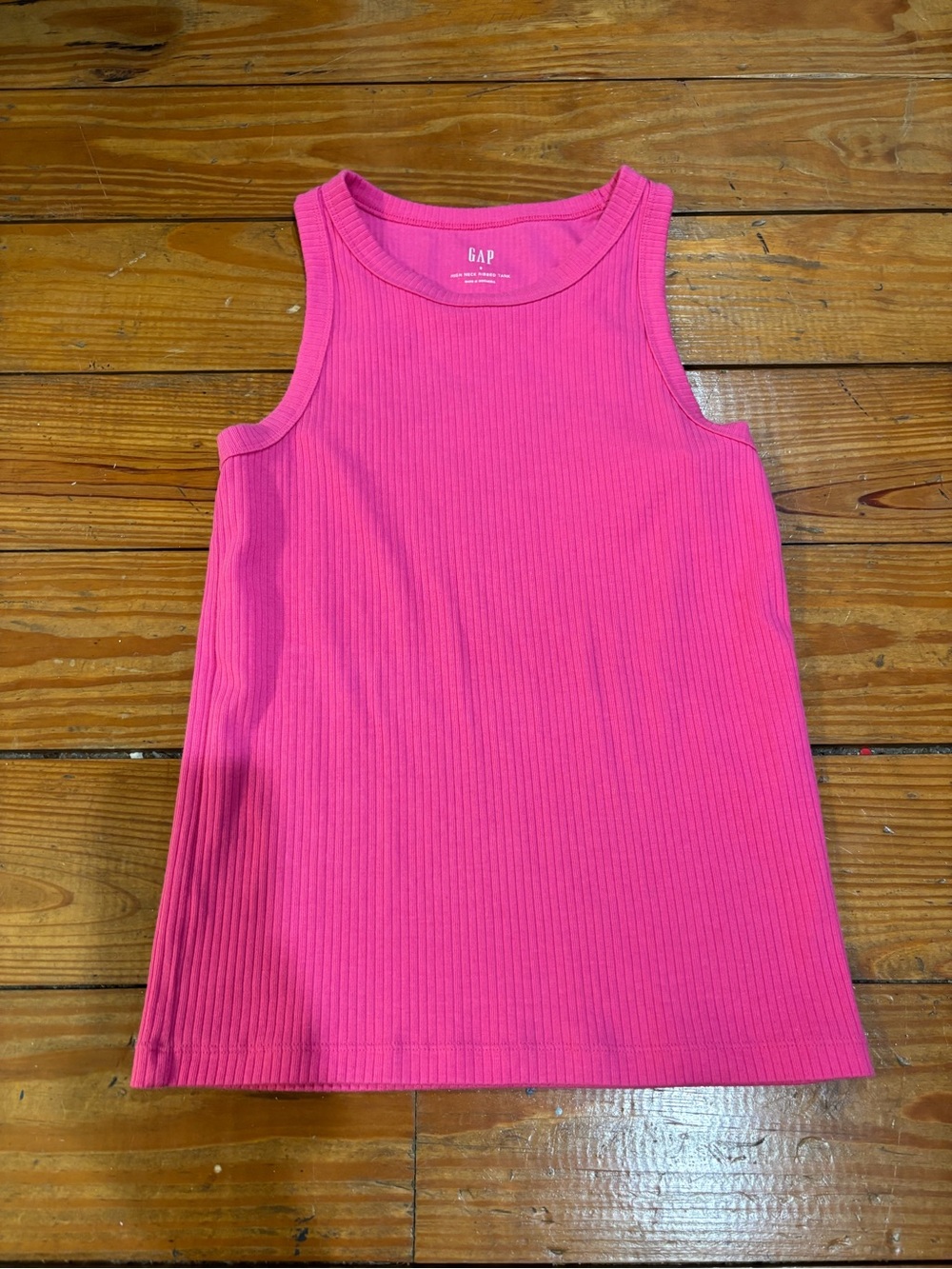 (388) PINK GAP TANK TOP